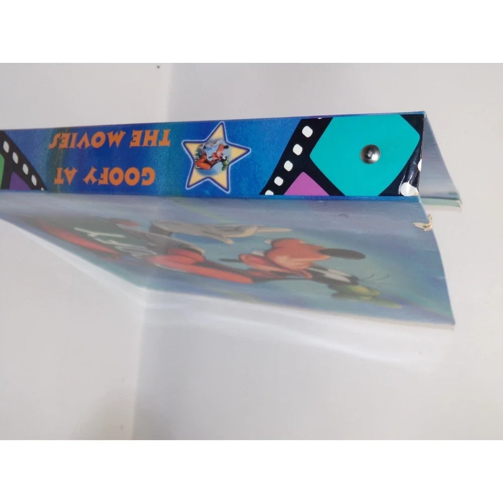 VTG Disney Goofy At The Movies  3-Ring Binder With Inside Pockets